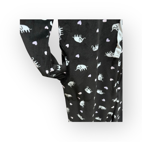 Black and White Patterned adult women’s zip-up Onesie - Picture 3 of 7